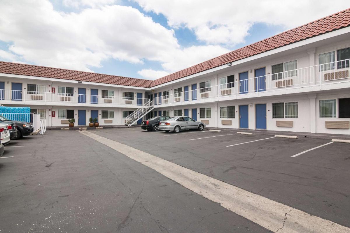 Motel 6-Norwalk CA - image 5
