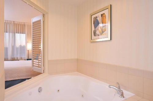 Fairfield Inn & Suites White Marsh - image 14