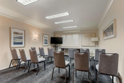 Best Western Plus Novato Oaks Inn - image 34