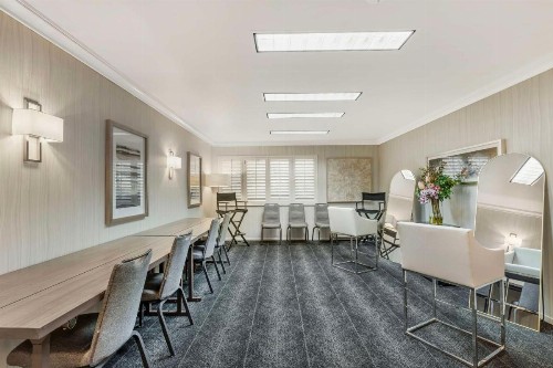 Best Western Plus Novato Oaks Inn - image 49