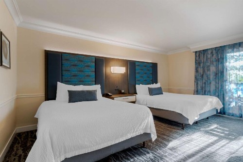 Best Western Plus Novato Oaks Inn - image 6