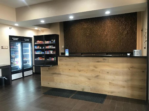 Best Western O'Fallon Hotel - image 6