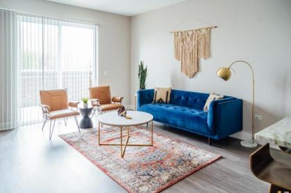 Stylish 2BR in Oakbrook with Free Parking OAK1