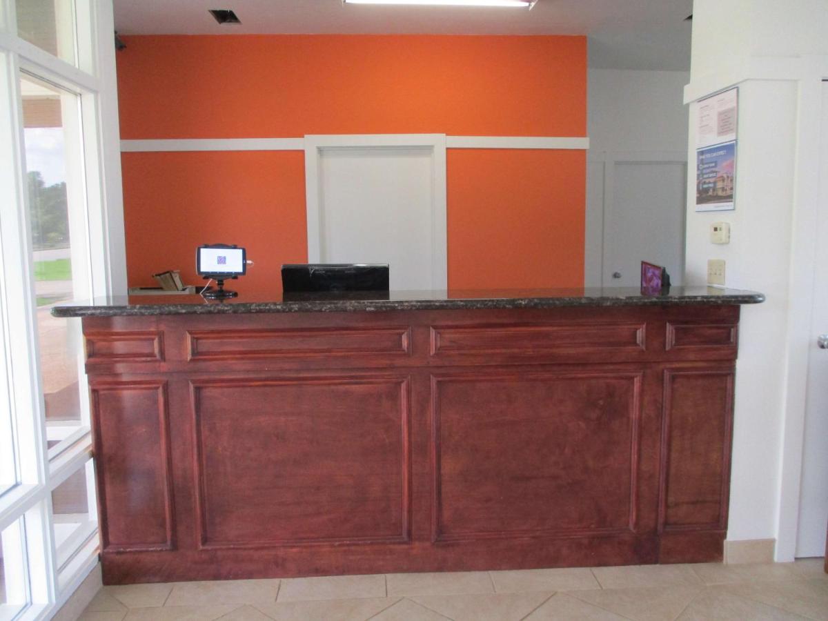 Motel 6 Oakdale - image 5