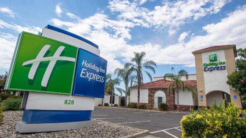 Holiday Inn Express Oakdale an IHG Hotel - image 19