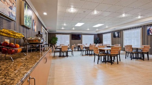 Best Western Plus Rama Inn & Suites - image 24