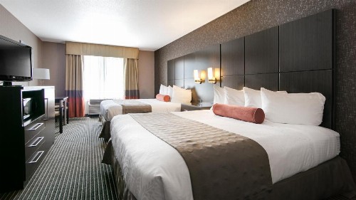 Best Western Plus Rama Inn & Suites - image 36