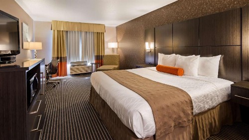 Best Western Plus Rama Inn & Suites - image 39
