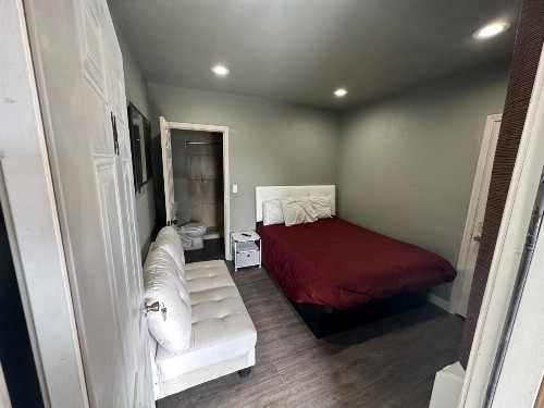 Mountain Trail Lodge and Vacation Rentals - image 15