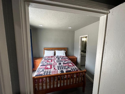 Mountain Trail Lodge and Vacation Rentals - image 4