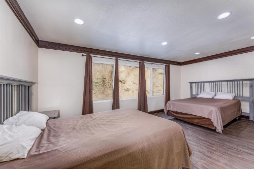 Mountain Trail Lodge and Vacation Rentals - image 41