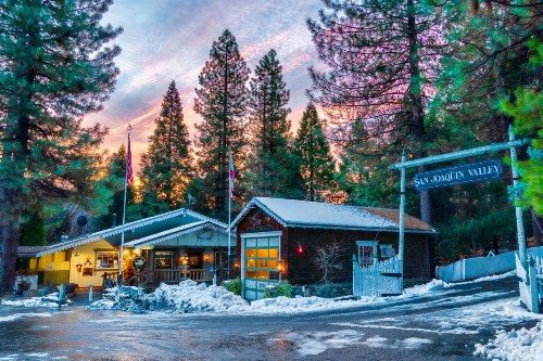 Narrow Gauge Inn - image 4