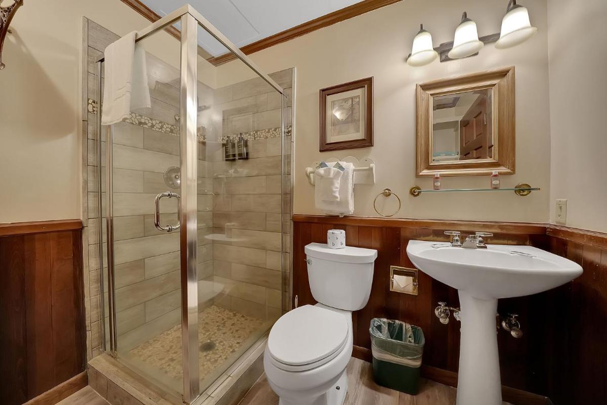 Narrow Gauge Inn - image 7