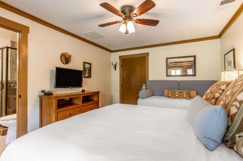 Sierra Sky Ranch Ascend Hotel Collection - image 18