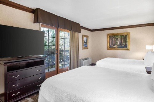 Best Western Plus Yosemite Gateway Inn - image 28