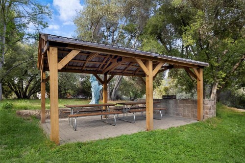 Best Western Plus Yosemite Gateway Inn - image 30