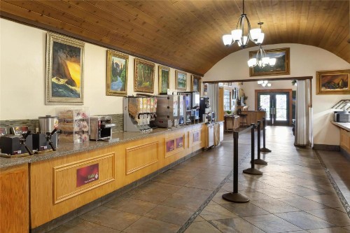 Best Western Plus Yosemite Gateway Inn - image 42