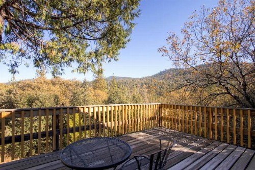 Lazy Bear Lodge - image 16