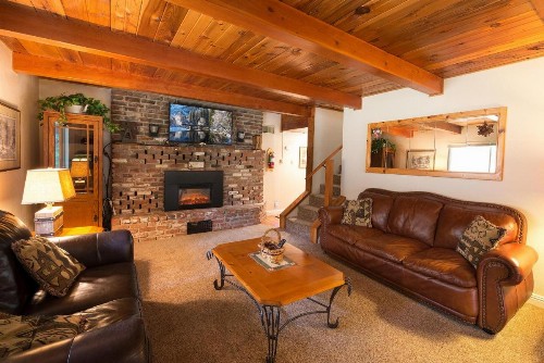 Sierra Springs - 4BR/3BA Holiday Home - image 21
