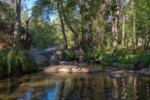 Sierra Springs - 4BR/3BA Holiday Home - image 26