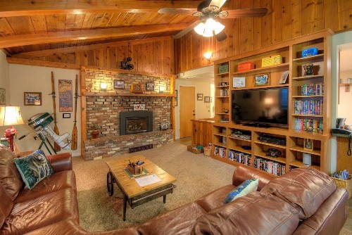 Sierra Springs - 4BR/3BA Holiday Home - image 8