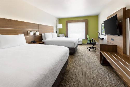 Holiday Inn Express & Suites Oakhurst-Yosemite Park Area an IHG Hotel - image 22