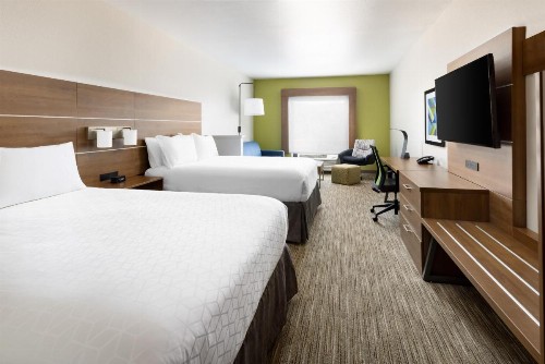 Holiday Inn Express & Suites Oakhurst-Yosemite Park Area an IHG Hotel - image 45