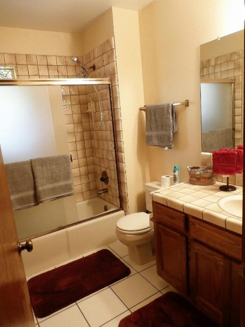 NEW CHARMING 2 BEDROOMS UNIT CLOSE TO EVERYTHING - image 21