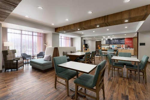 Hampton Inn Oakhurst-Yosemite - image 19