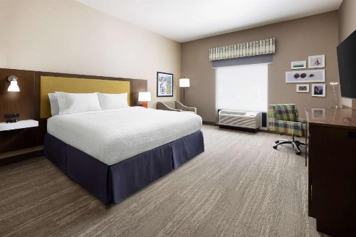 Hampton Inn Oakhurst-Yosemite - image 2