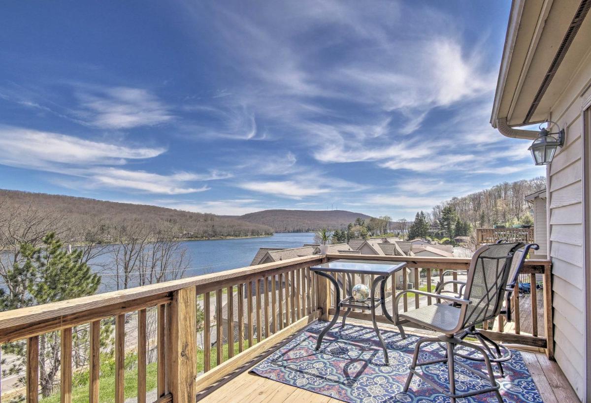 Deep Creek Lake Townhome with Deck and Water Views - image 7