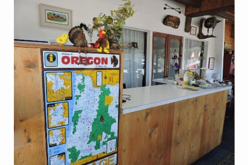 Ranch Motel - image 12