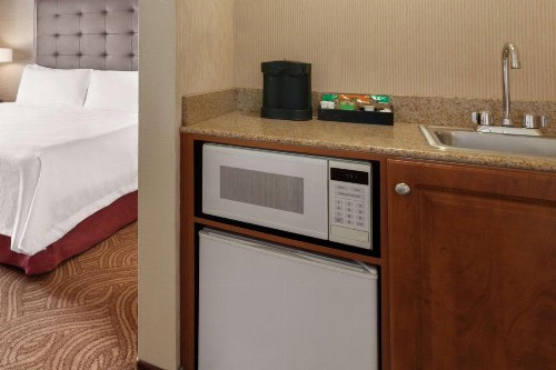 Homewood Suites by Hilton - Oakland Waterfront - image 34