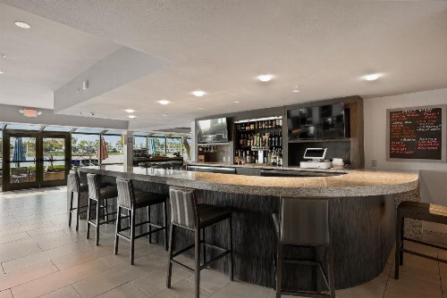 Executive Inn & Suites Oakland - image 24