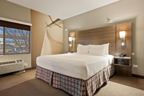 Executive Inn & Suites Oakland - image 25