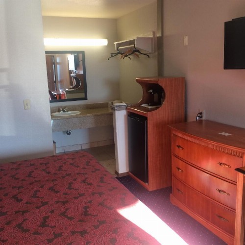 Crown Lodge Motel Oakland - image 13