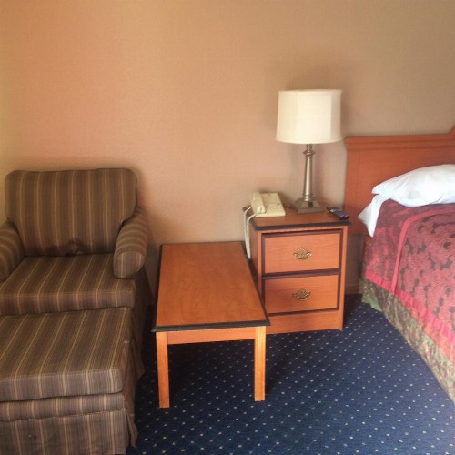 Crown Lodge Motel Oakland - image 7