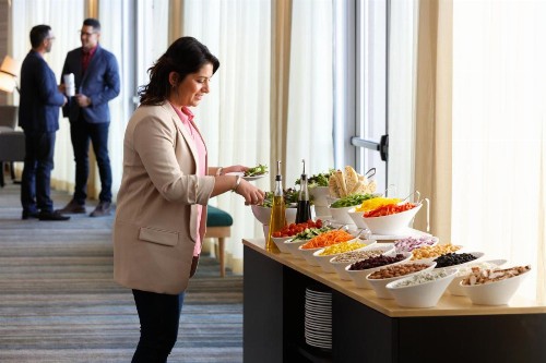 Holiday Inn Oakland Airport an IHG Hotel - image 14