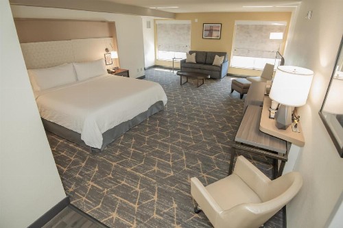 Holiday Inn Oakland Airport an IHG Hotel - image 35