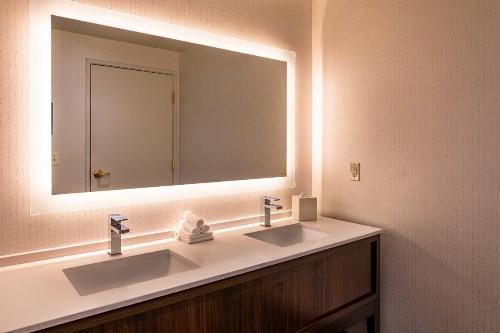 Holiday Inn Oakland Airport an IHG Hotel - image 41