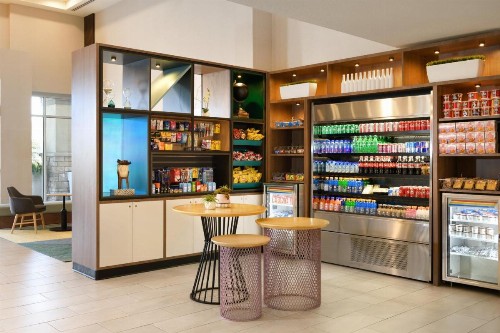 Holiday Inn Oakland Airport an IHG Hotel - image 42