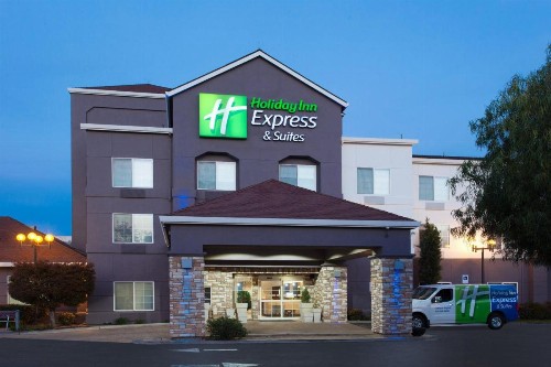 Holiday Inn Express & Suites Oakland - Airport an IHG Hotel - image 23