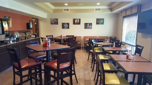 Best Western Airport Inn & Suites Oakland - image 10