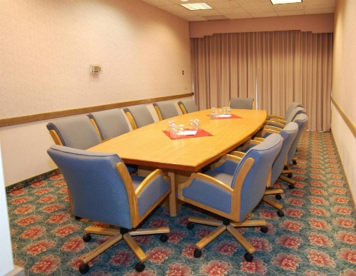 Oakland Airport Executive Hotel - image 44