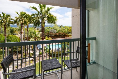 Courtyard by Marriott Oakland Airport - image 17