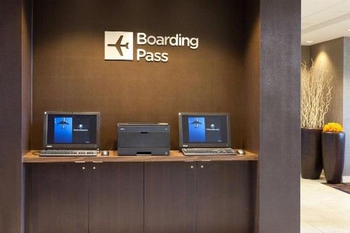 Courtyard by Marriott Oakland Airport - image 43