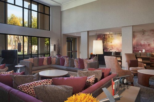 Courtyard by Marriott Oakland Airport - image 9