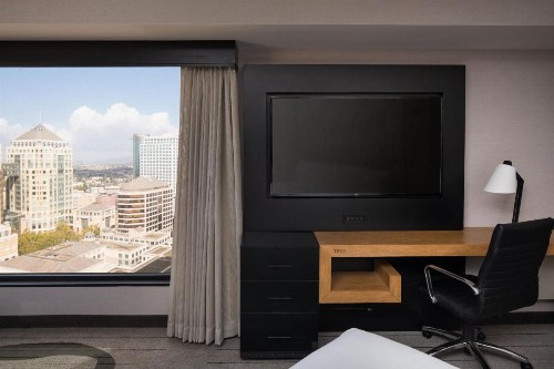 Oakland Marriott City Center - image 17