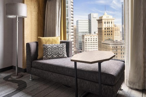 Oakland Marriott City Center - image 2