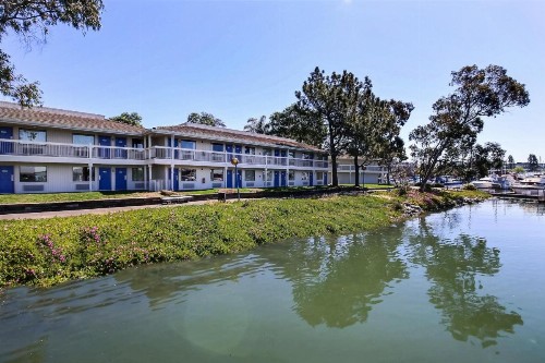Motel 6-Oakland CA - Embarcadero - image 13